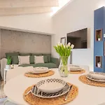 Апартаменты Muraltos Nest Комо