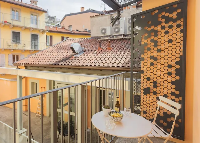 Muralto's Nest By Rent * كومو