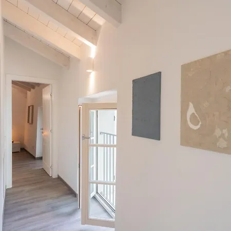 Appartement Muralto's Nest By Rent Como